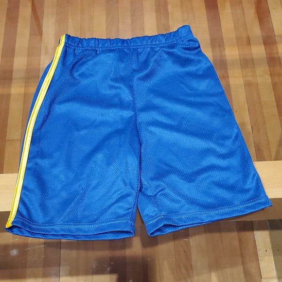 3 for $30 / NWT Batman Tank Top & Track Shorts Set - Picture 5 of 5